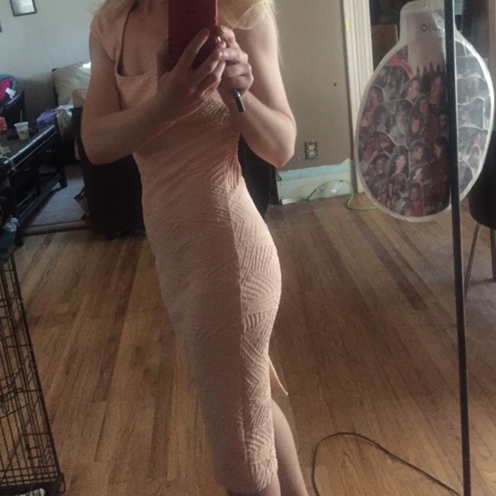 *BEBE* ~~ BODYCON LONG MIDI PINK/PEACH DRESS